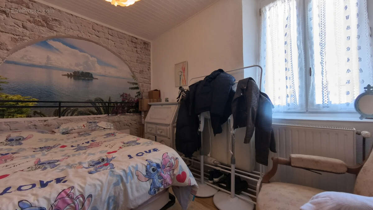 Maison à HOSTUN