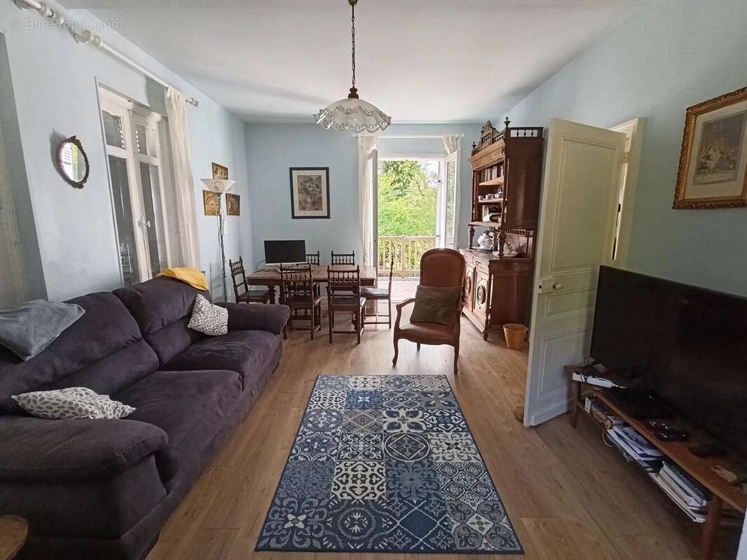 Charmante maison bourgeoise avec piscine - photo 2