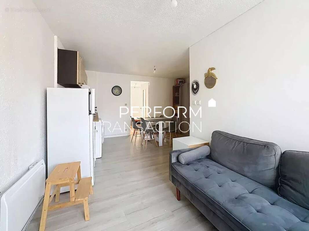 Appartement à VIZILLE