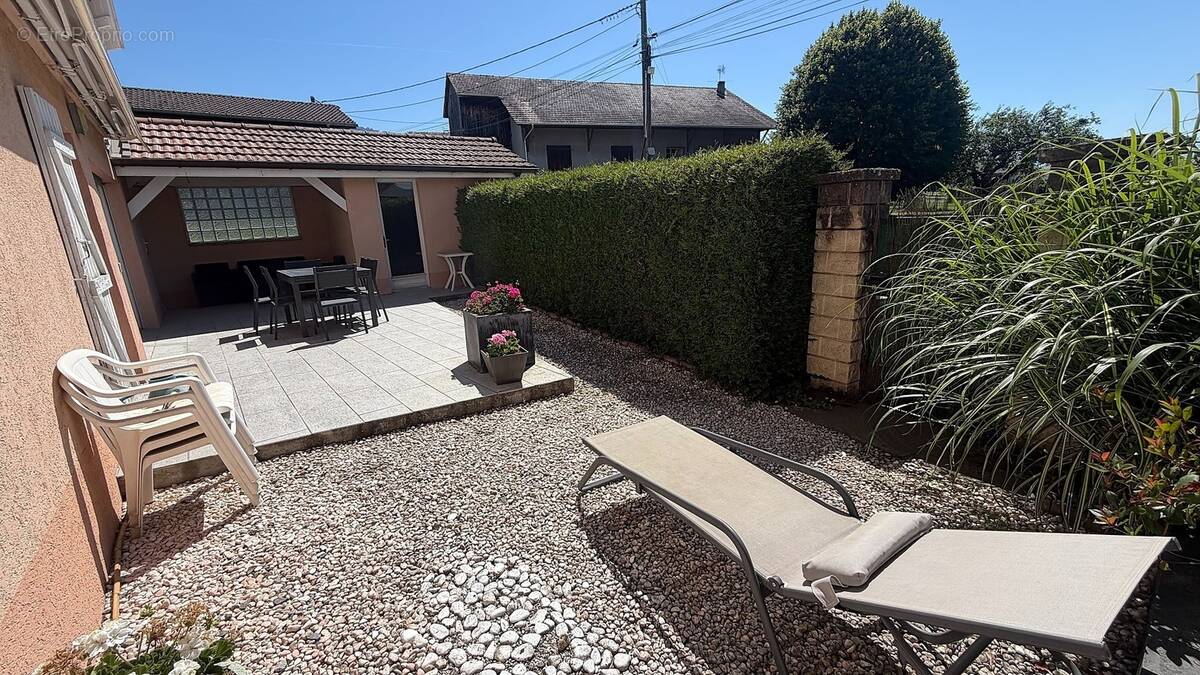 Terrasses privatives ? Vue dégagée - Appartement à CRANVES-SALES