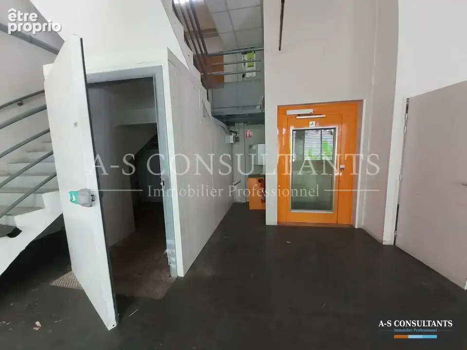 Local commercial à vendre - photo 3