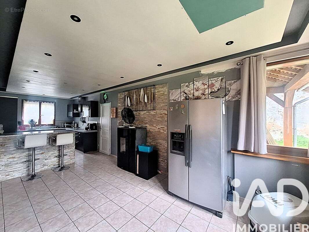 Photo 8 - Maison à SAINT-CYR-SUR-MORIN