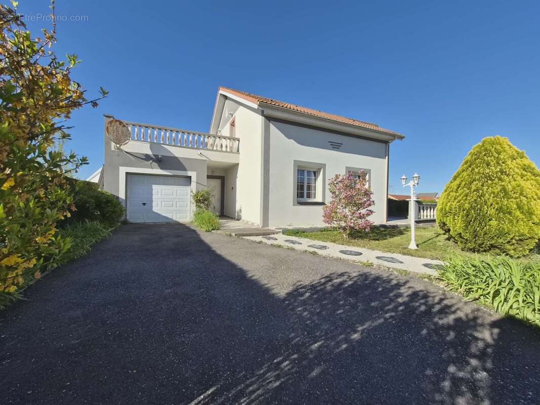 Maison à CHANTEHEUX