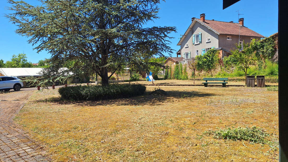 20250711_143609 - Maison à SAINT-PARDOUX-LA-RIVIERE