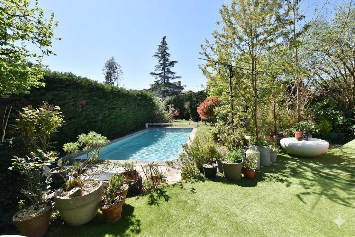 Maison à FRANCHEVILLE