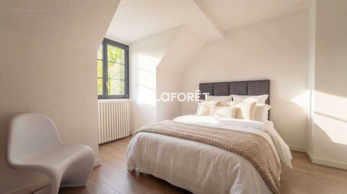 Maison à CHAMBRAY-LES-TOURS