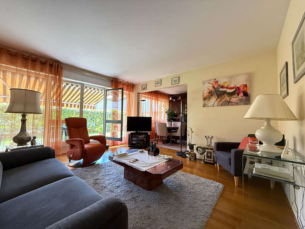 Appartement à VILLEJUIF