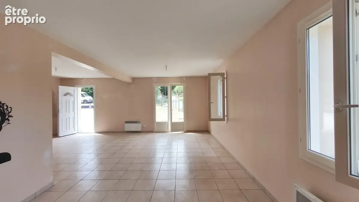 Maison familiale en mitoyennté de 106 m2 avec 3 chambres - photo 2