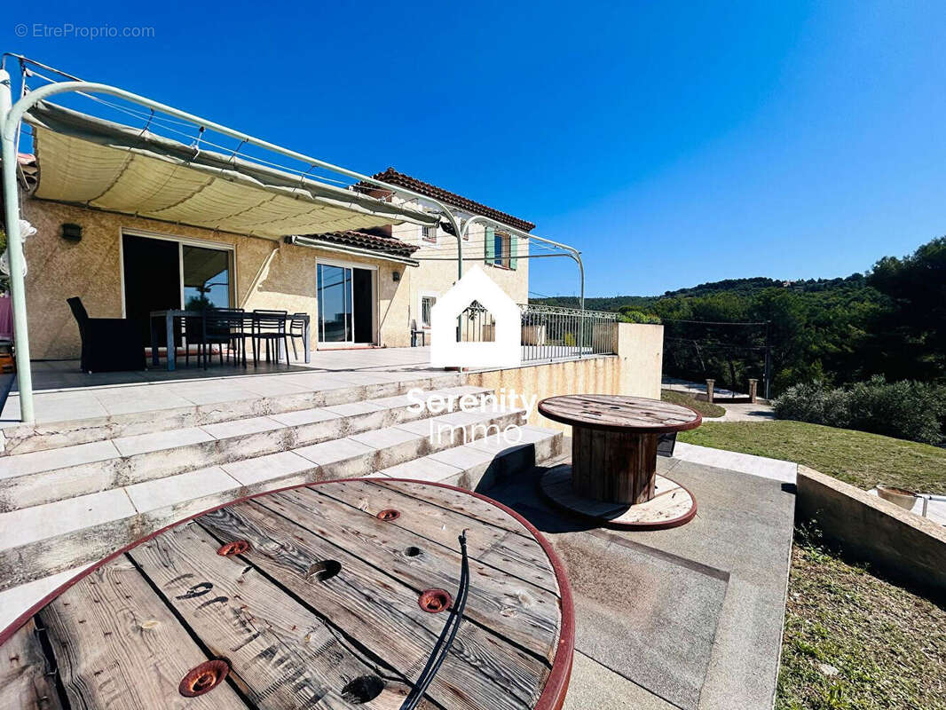 Maison à MARSEILLE-15E