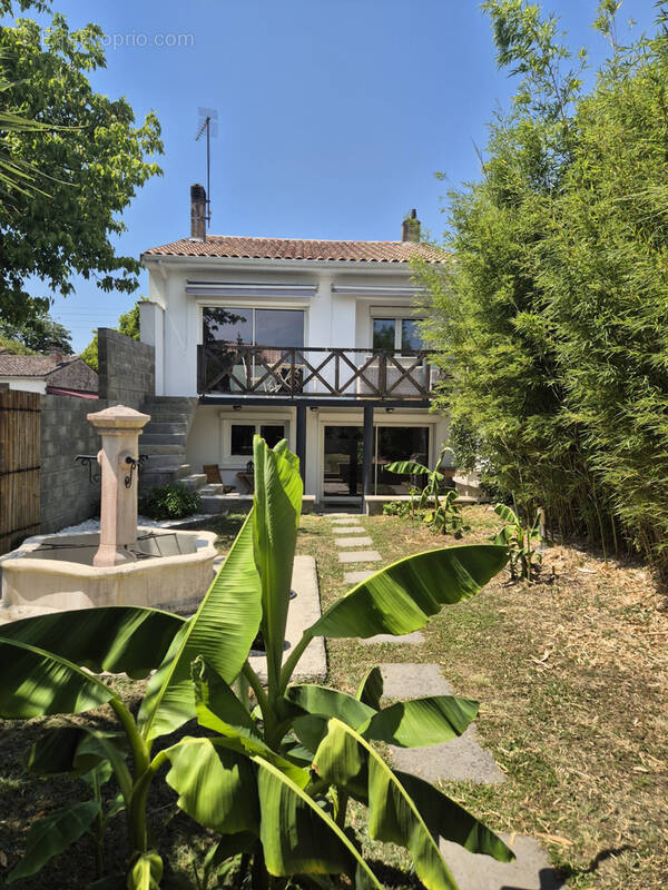 Maison à SAUVETERRE-DE-GUYENNE