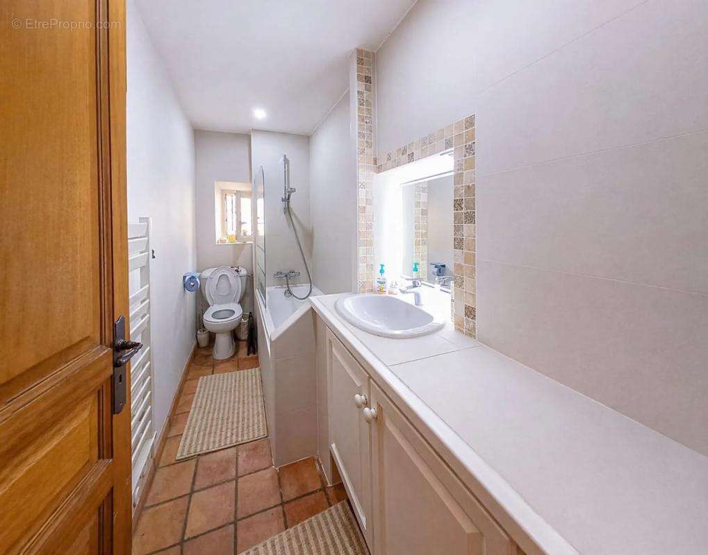 Appartement à ROUSSET