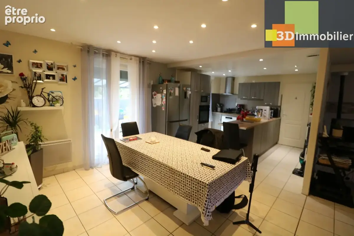 Maison 106 m² à Chaussin  - photo 8