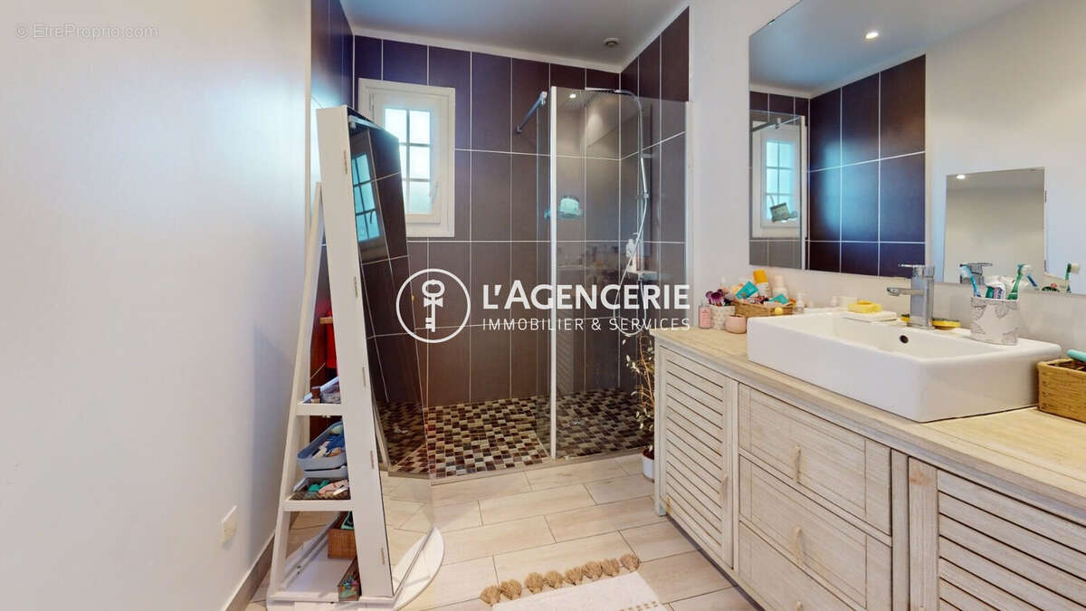 Maison à BASSUSSARRY