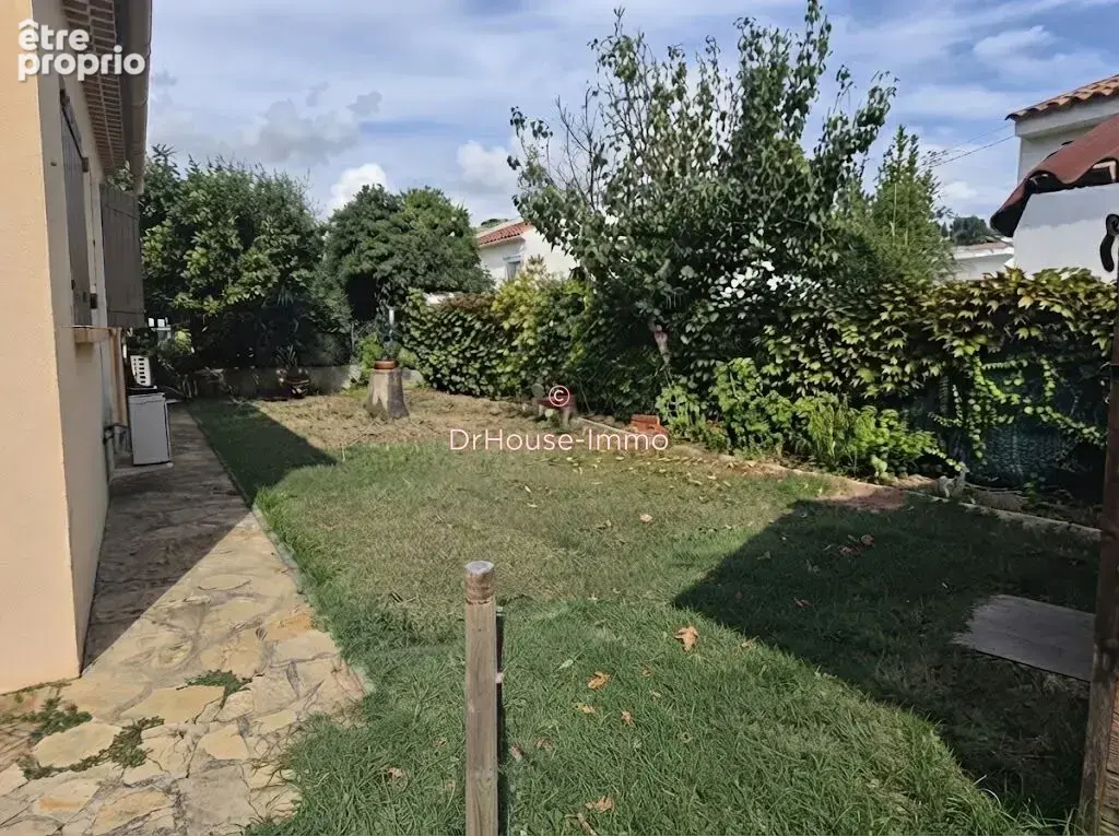 Maison 4 pièces 80 m² à vendre à Six-Fours-Les-Plages (83140) - photo 3