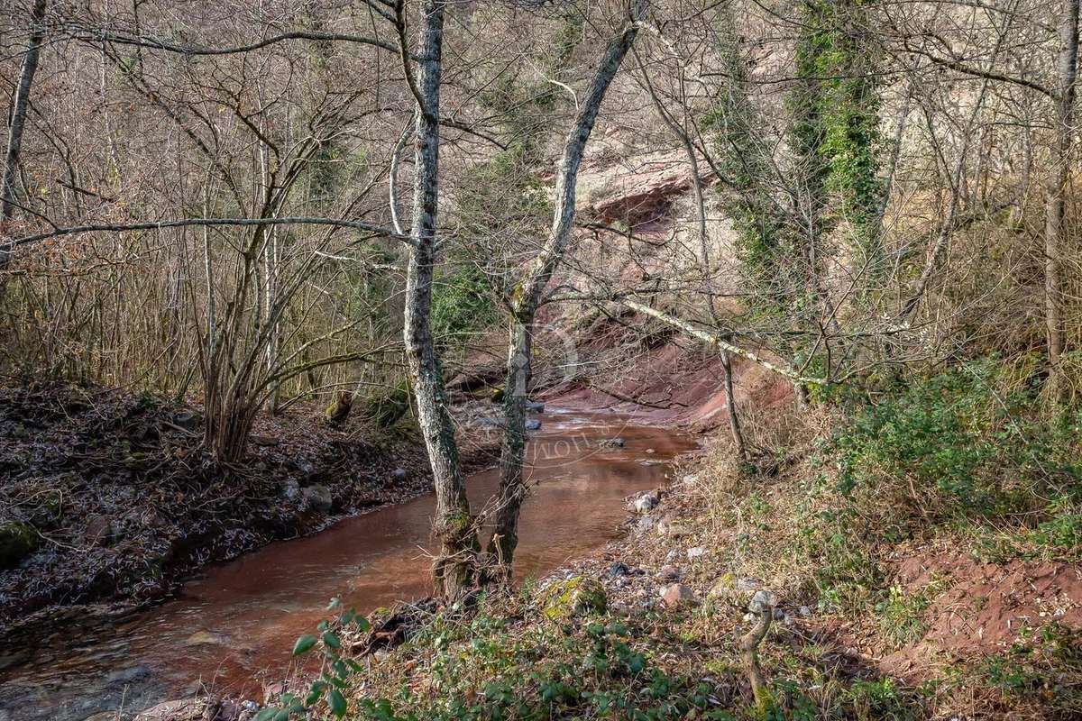 Maison à PUGET-THENIERS