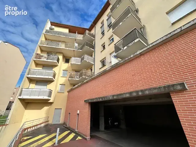 Bel appartement avec terrasse et parking - photo 15