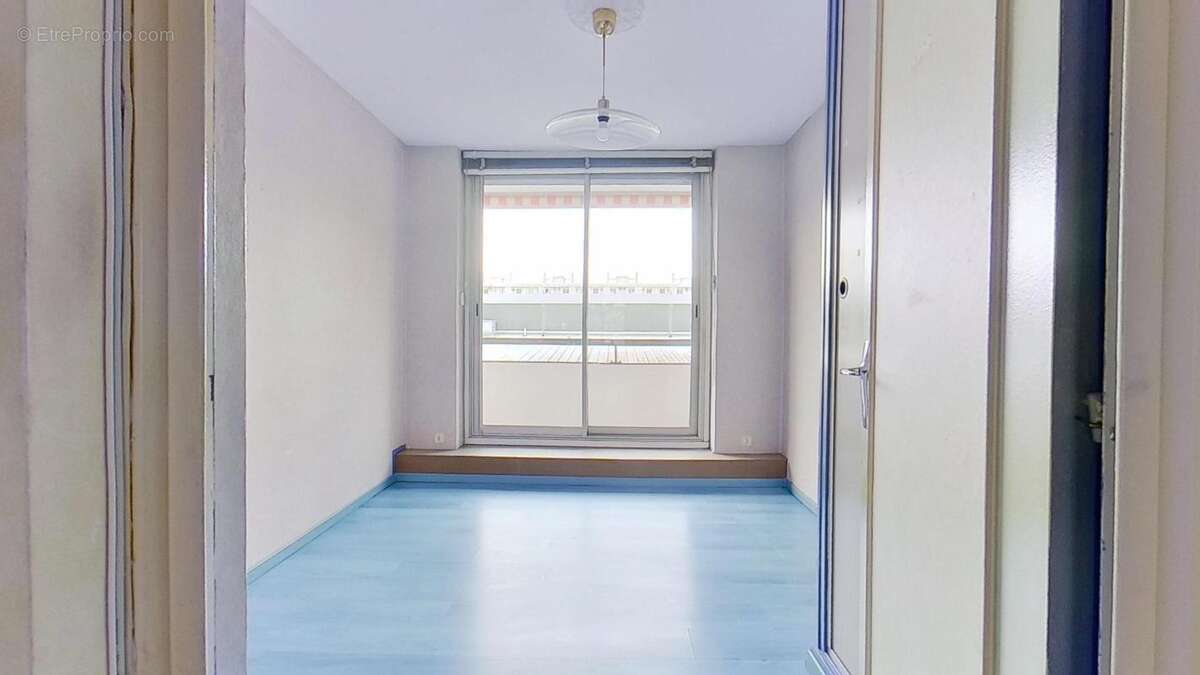 Appartement à LYON-9E