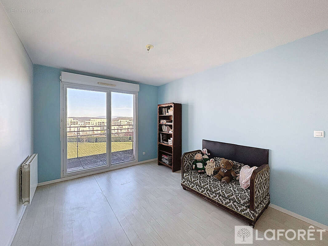 Appartement à L'ISLE-D'ABEAU