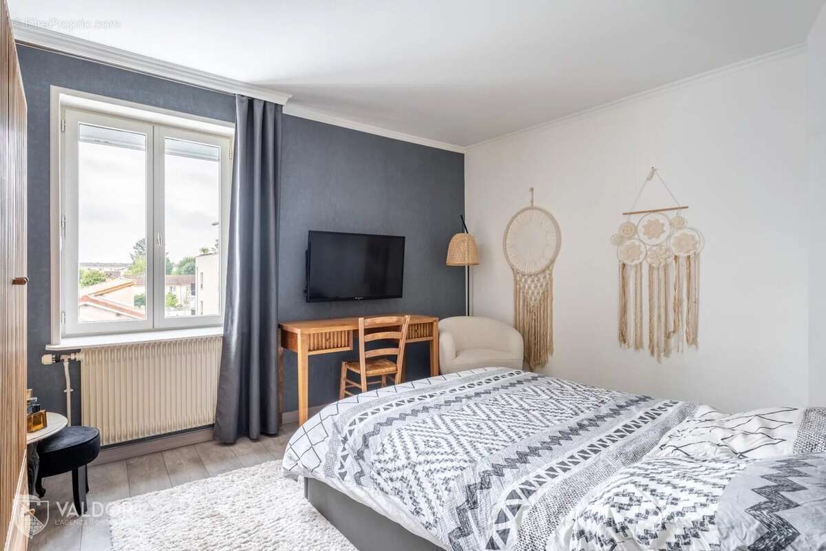 Maison à CORCELLES-EN-BEAUJOLAIS