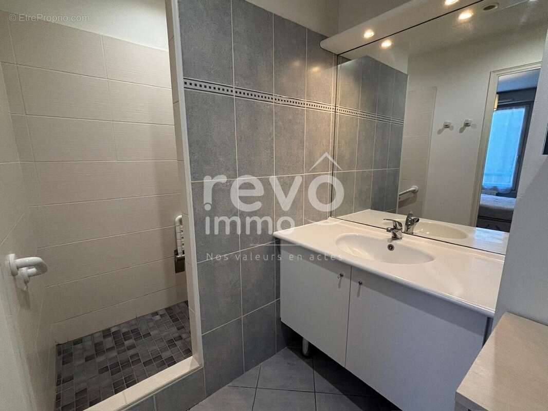 Appartement à SAINT-ANDRE-DE-CORCY