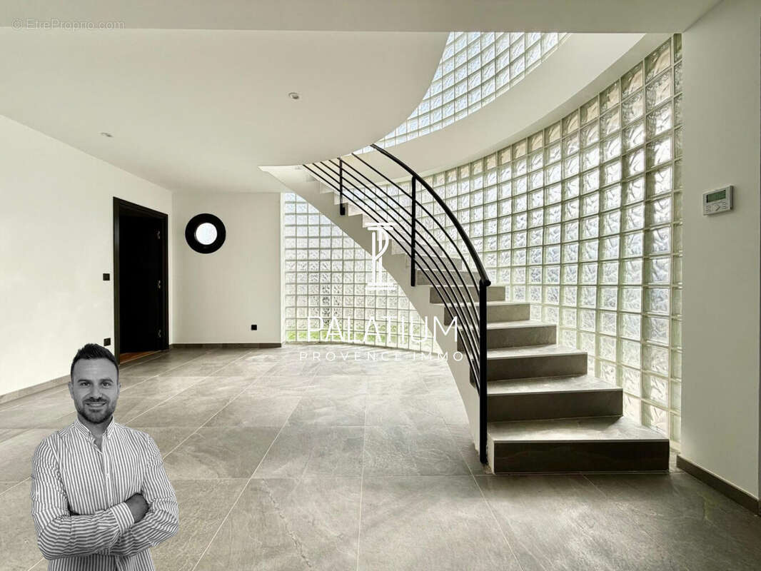 Maison à SALON-DE-PROVENCE