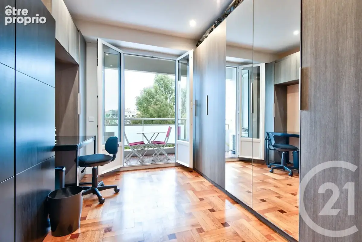 Appartement 4 pièces 83 m² à vendre à Nice (06000) - photo 9