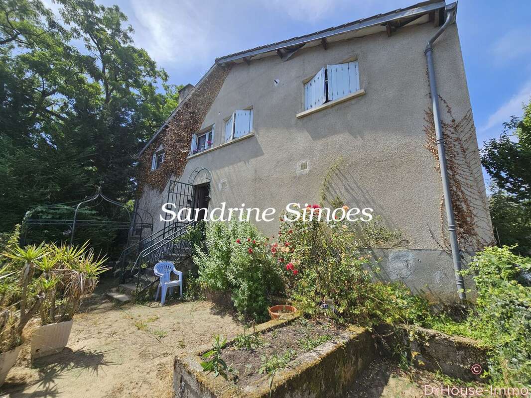 Commerce à MONTMORILLON