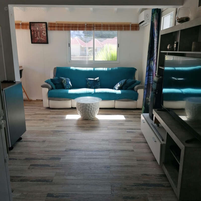 Maison à CAPESTERRE-BELLE-EAU