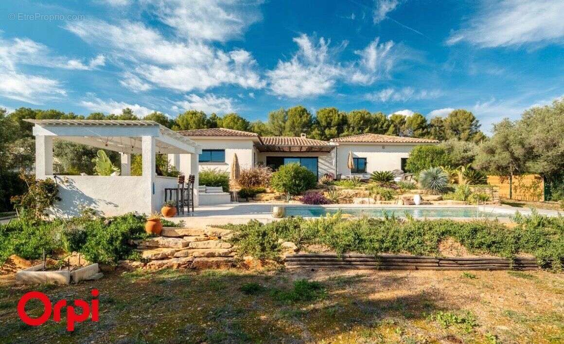 Maison à LA CADIERE-D'AZUR
