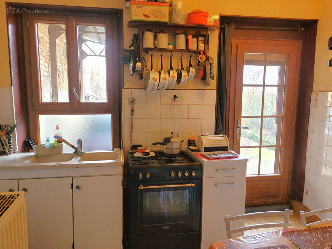 Maison à BUSSY-EN-OTHE