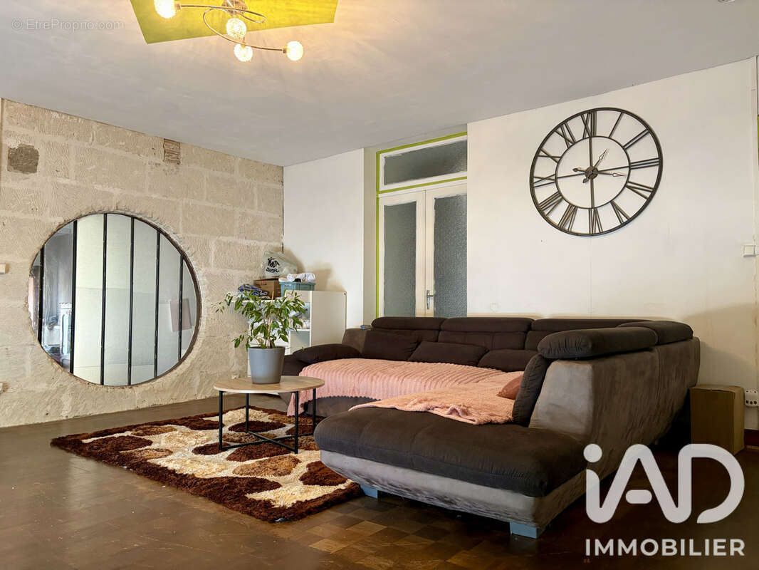 Maison 172 m² à Saint-Palais-De-Negrignac  - photo 7