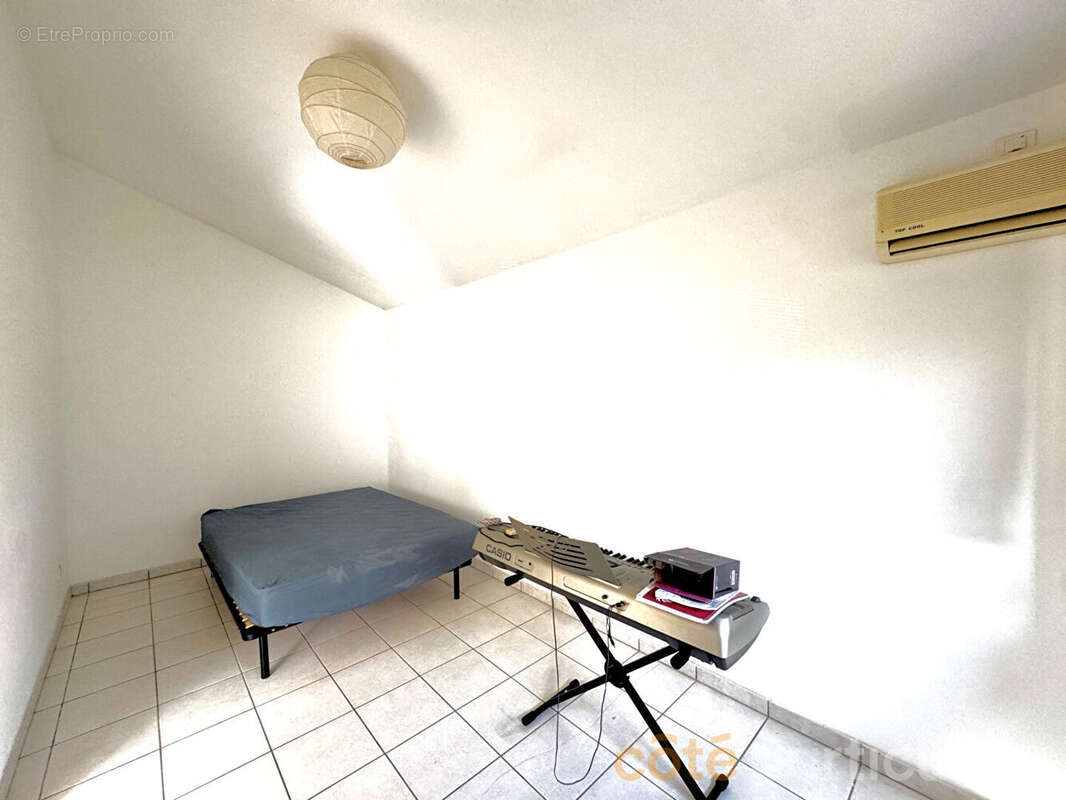 Appartement à L'ETANG-SALE
