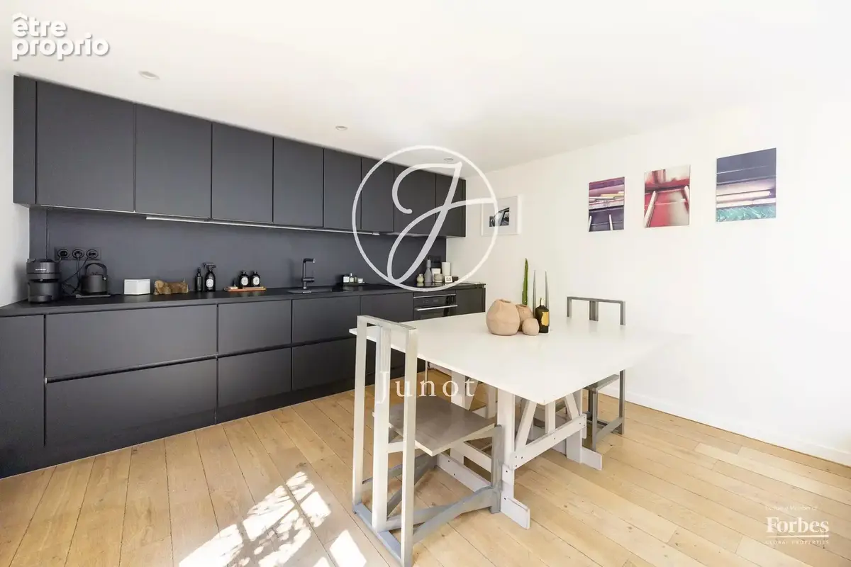 Paris 3e - RUE VIEILLE DU TEMPLE - Appartement - 3 pièces - 51,96m² Carrez - 1 chambre - photo 5