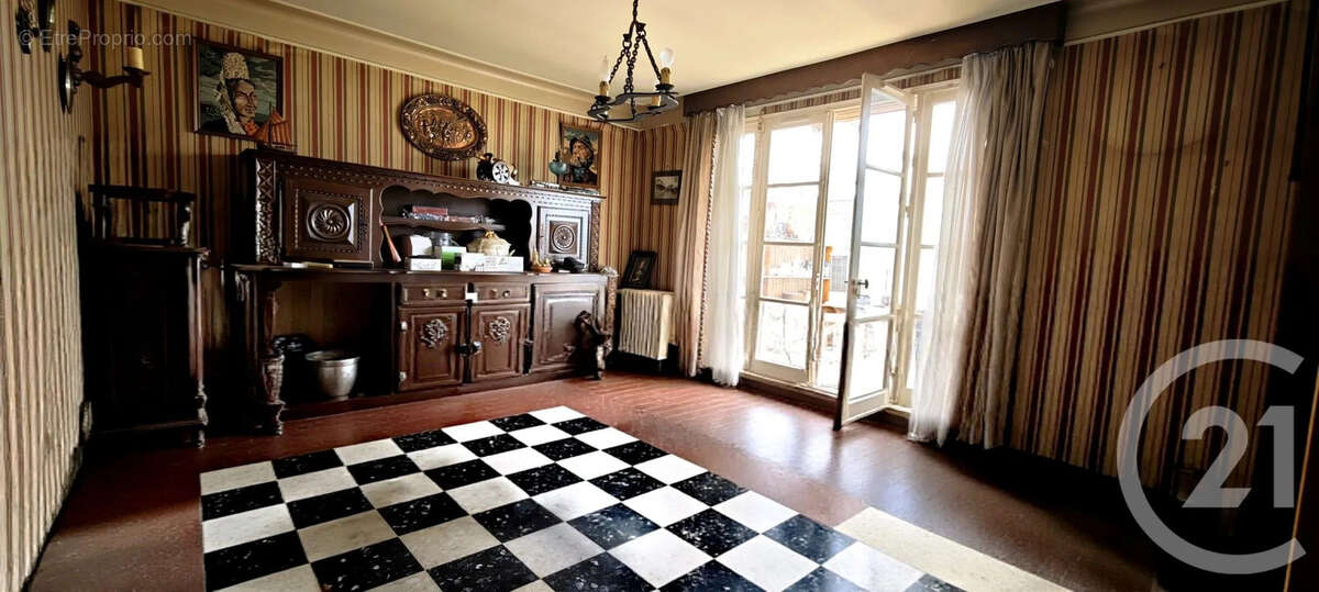 Maison à CHATEAUDUN