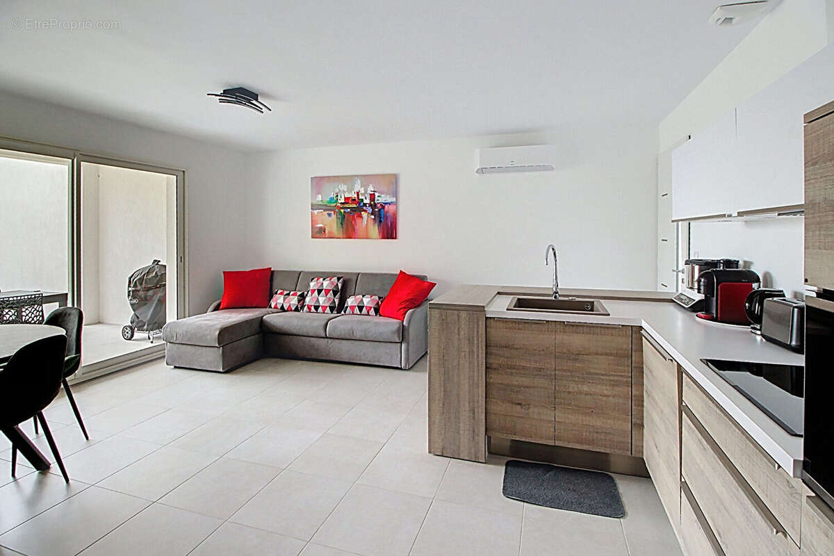 Maison à BAUDINARD-SUR-VERDON