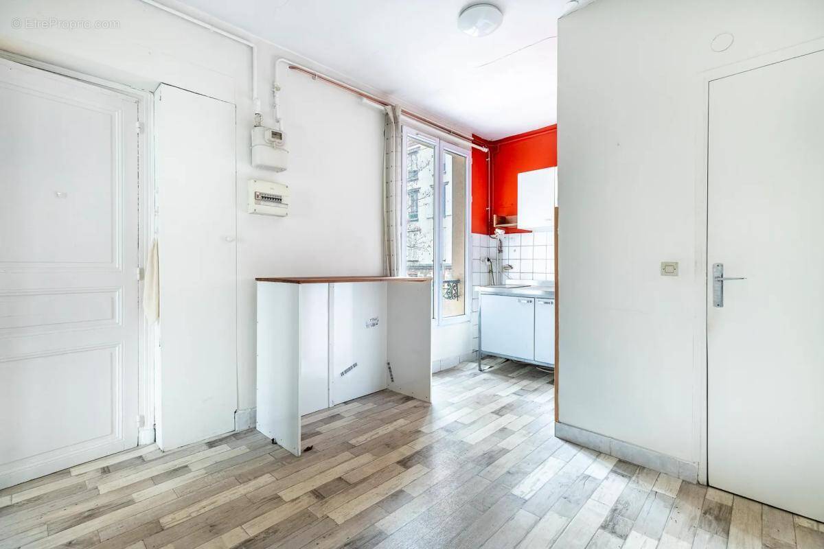 Appartement à PARIS-18E