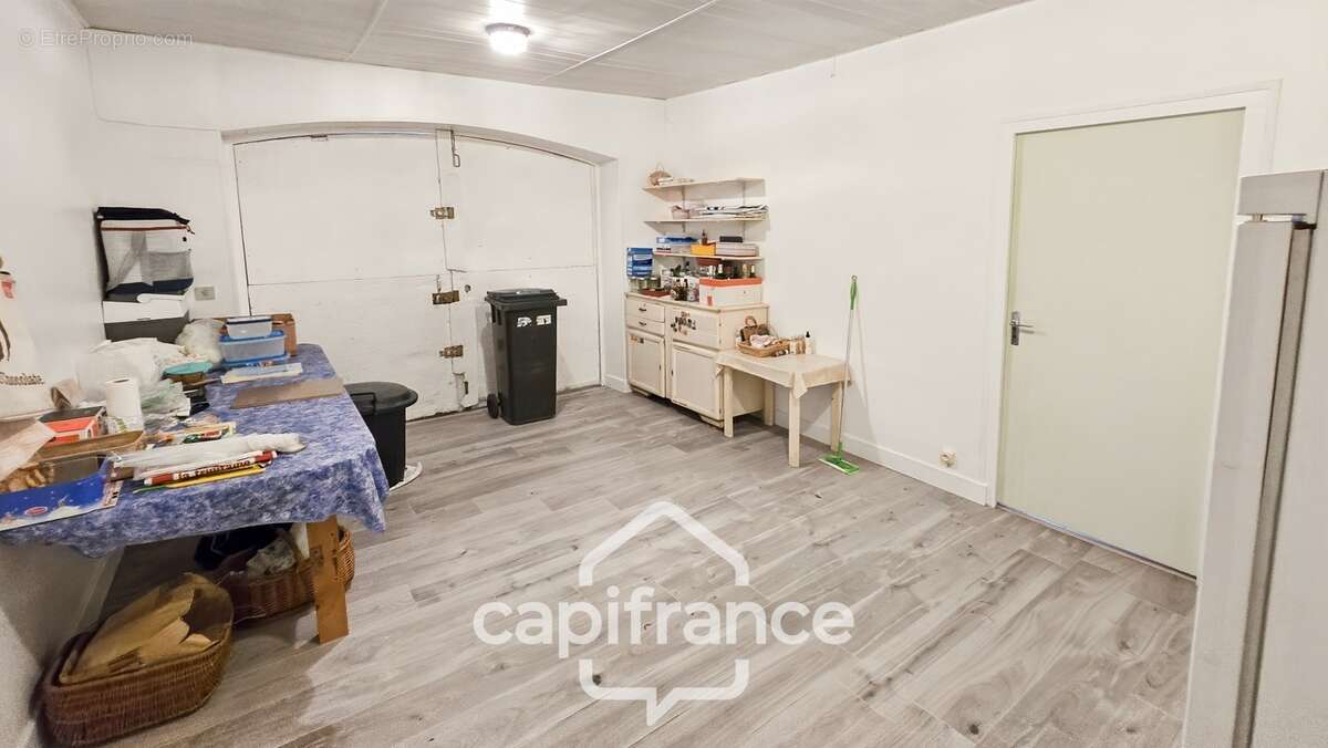 Maison en pierre à vendre 8 pièces avec piscine sur 3100 m² de terrain - photo 13