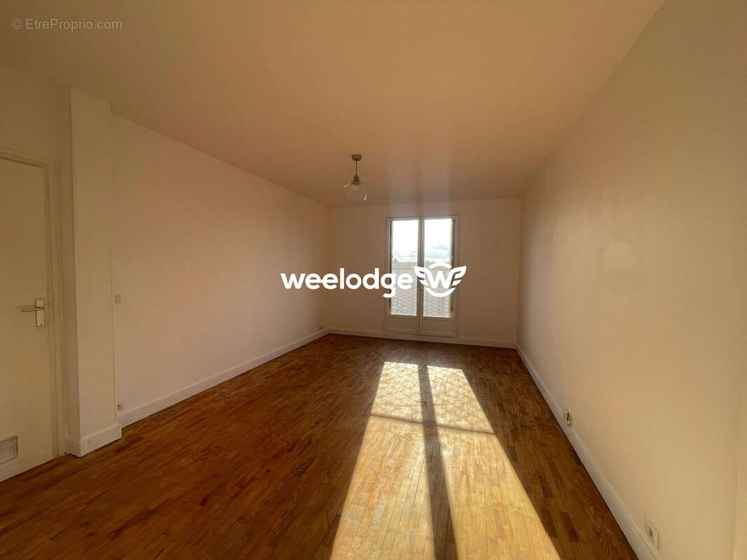 Appartement à LE BLANC-MESNIL