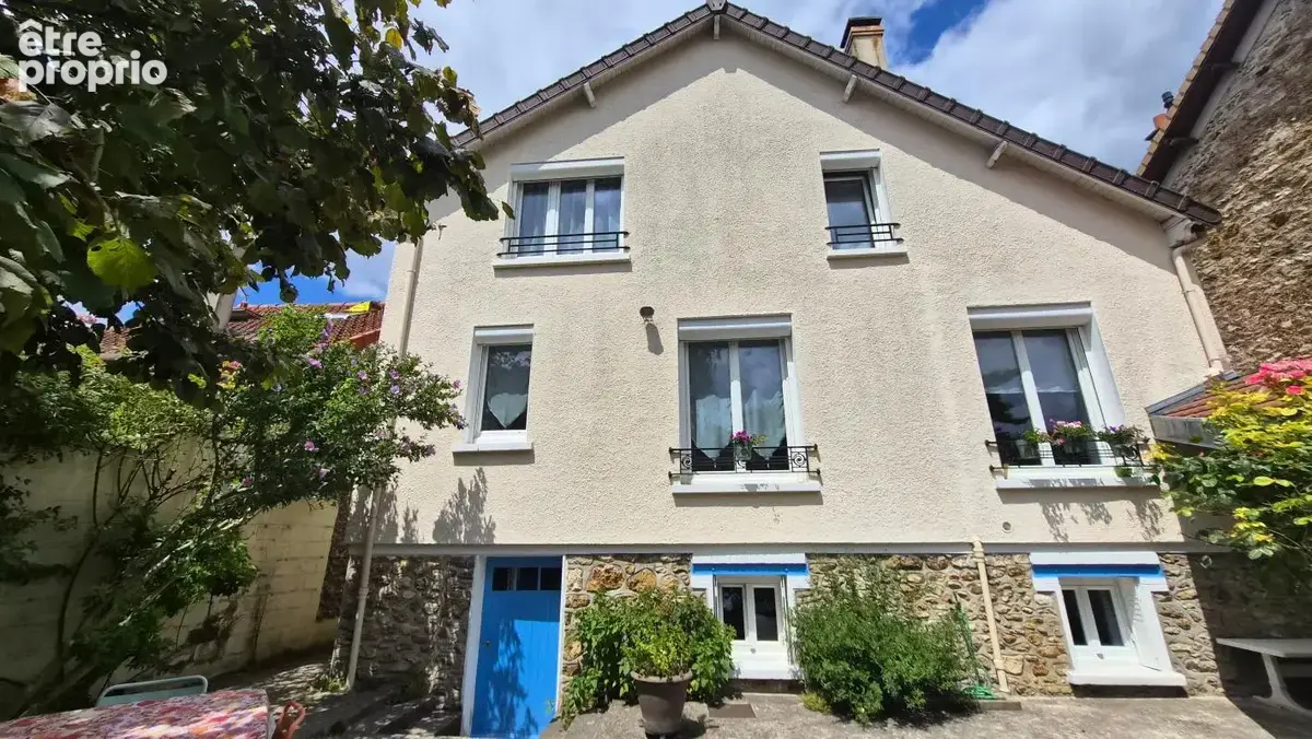 Viry Centre, T6, 116 m², sous sol, terrain 625 m², dépendance - photo 3