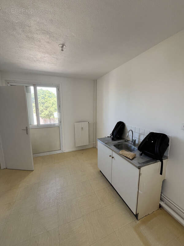 Appartement à PORT-DE-BOUC