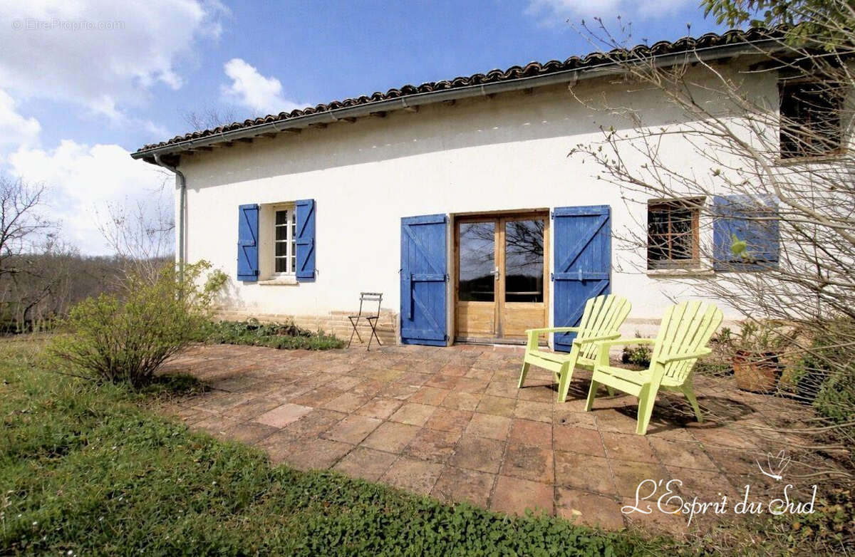 Maison à GRAZAC