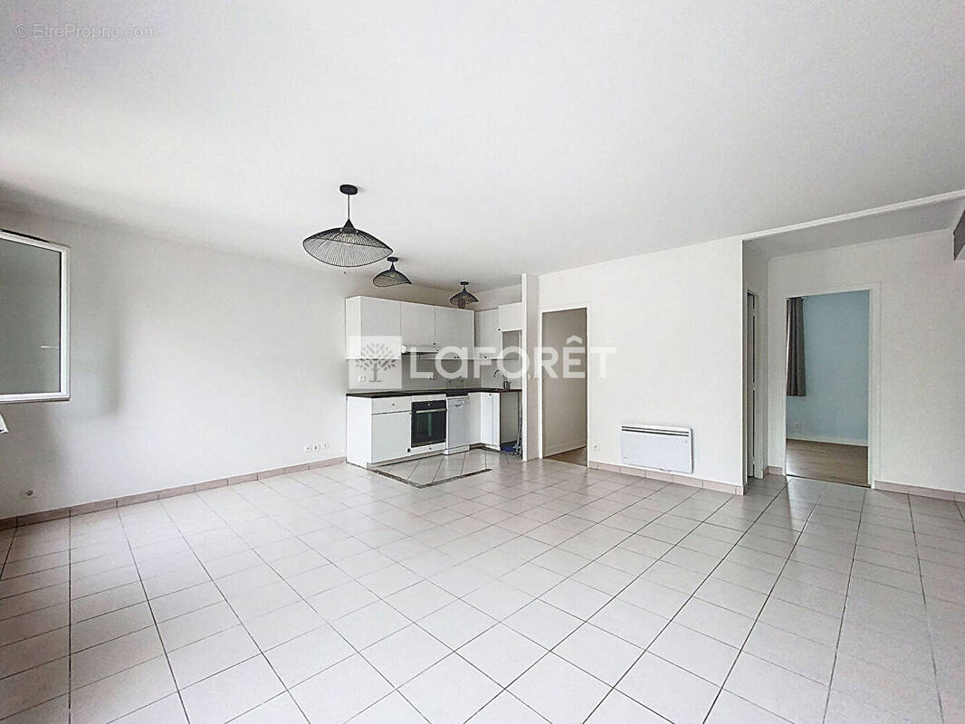 Appartement à VERNEUIL-SUR-SEINE