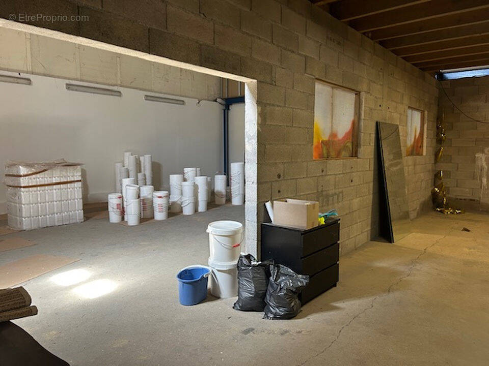 Commerce à VILLEMATIER