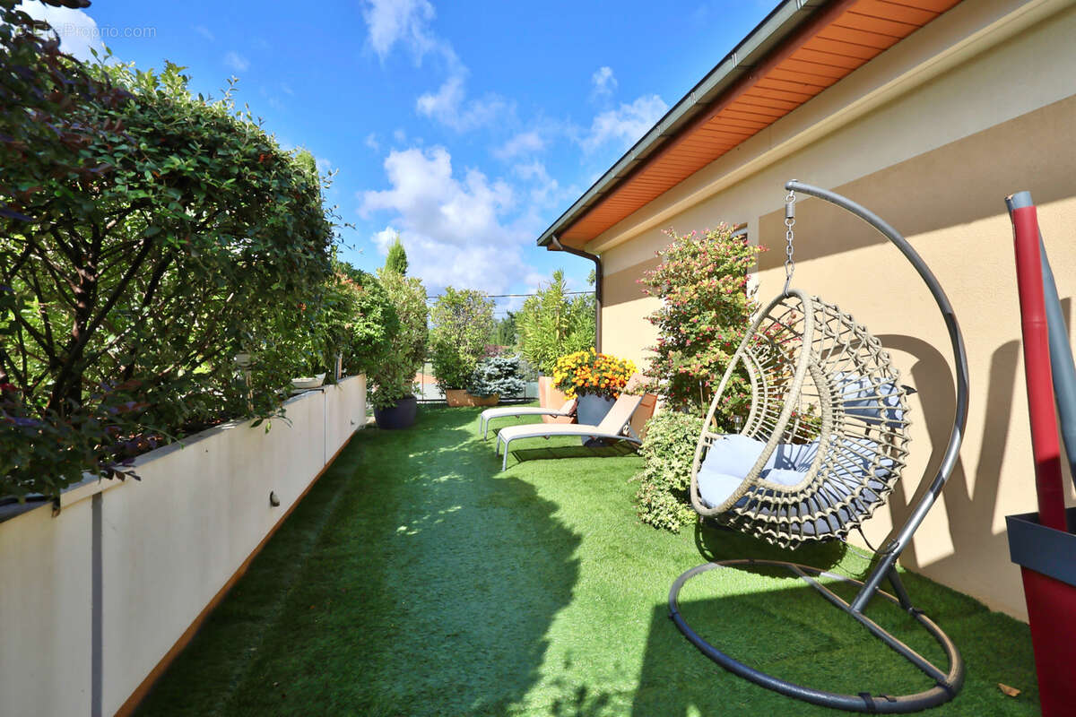 Appartement à TASSIN-LA-DEMI-LUNE