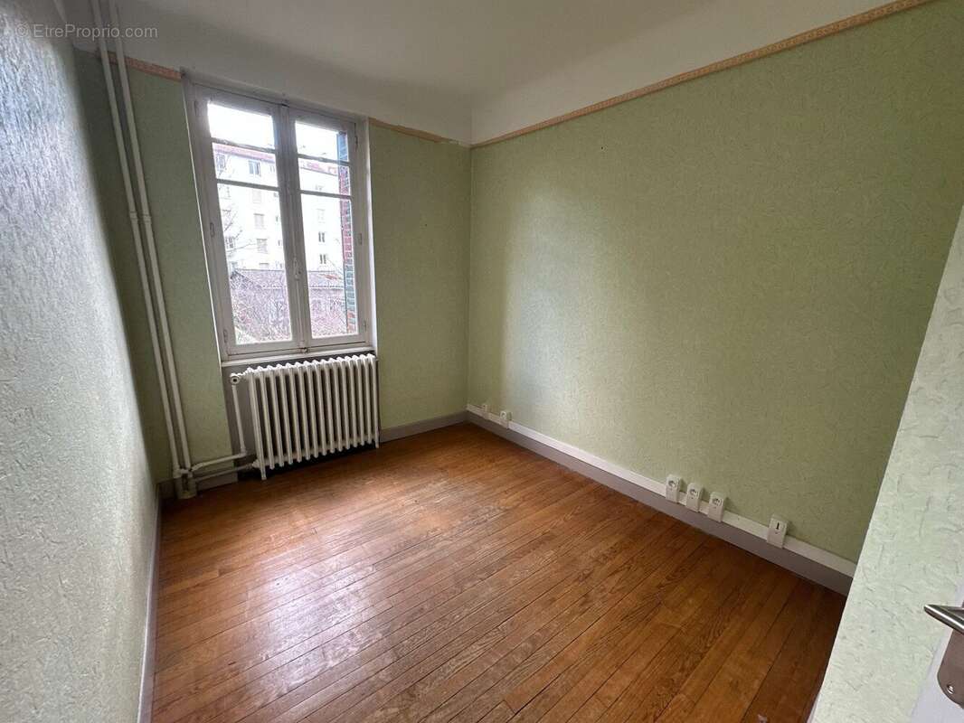 Maison à CLERMONT-FERRAND