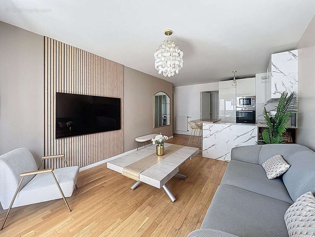 Appartement à SURESNES