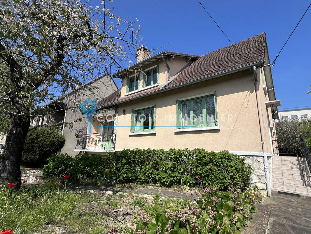 Maison à MORSANG-SUR-ORGE
