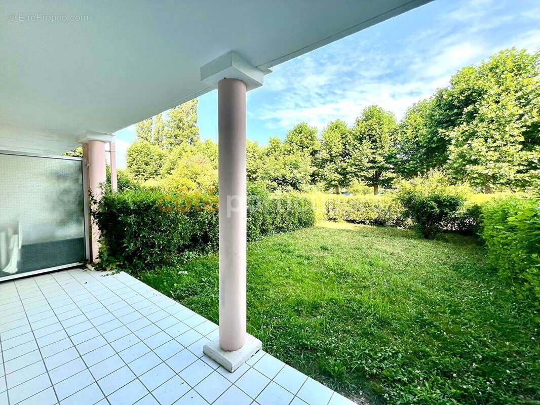 Appartement à VAUX-SUR-MER