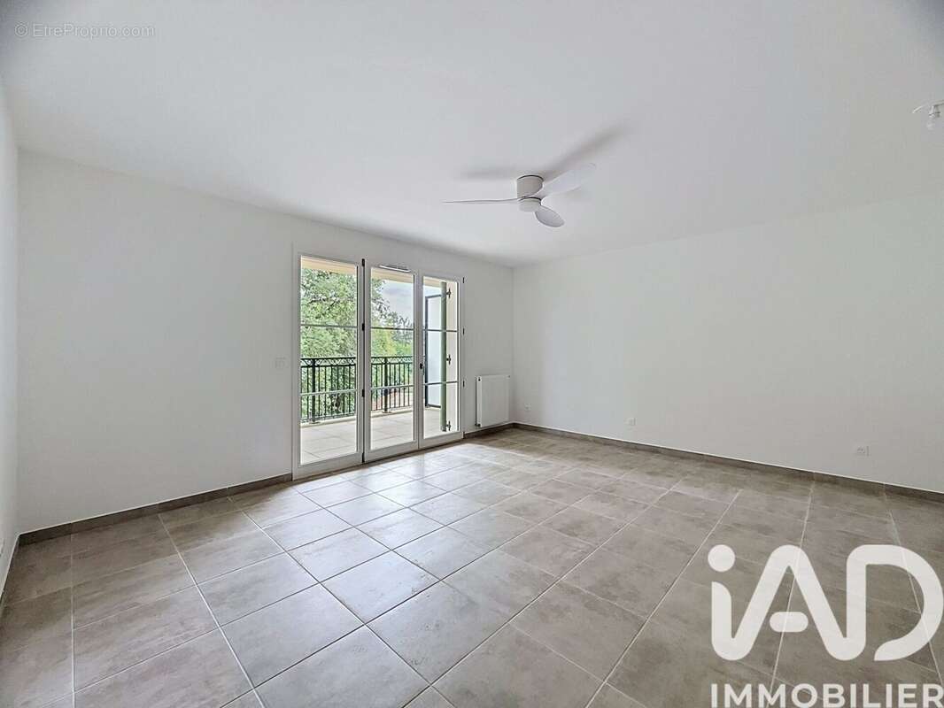 Photo 4 - Appartement à ROQUEFORT-LES-PINS