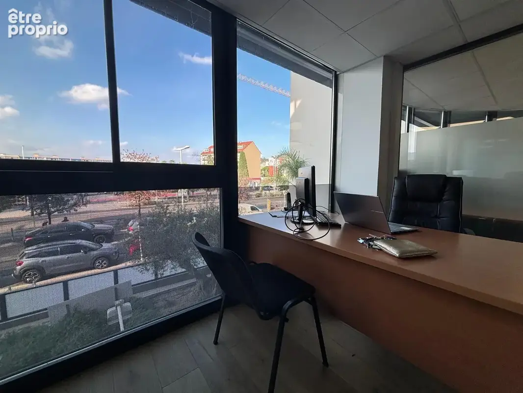 Cannes la bocca centre bureaux 140 m2 avec 2 garages - photo 9